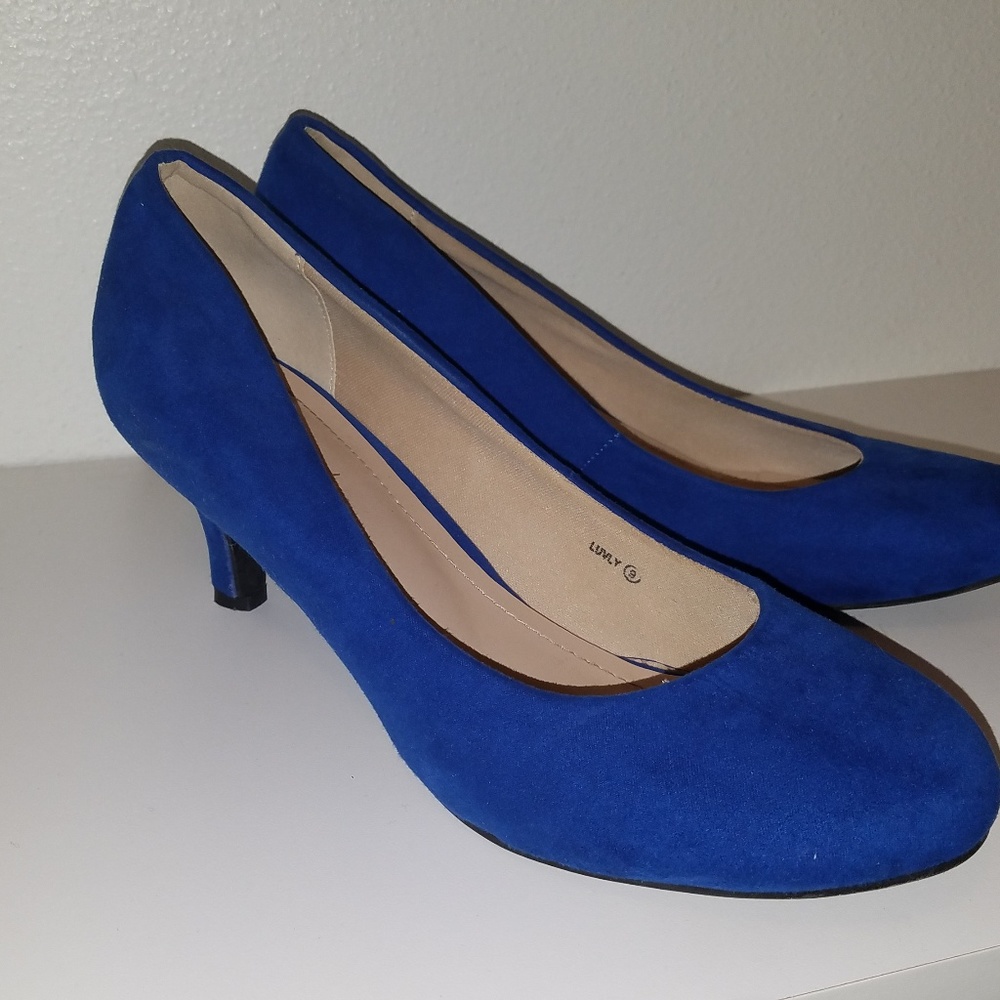 Like new royal blue heels